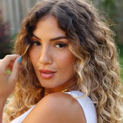 KARINE ABREU profile