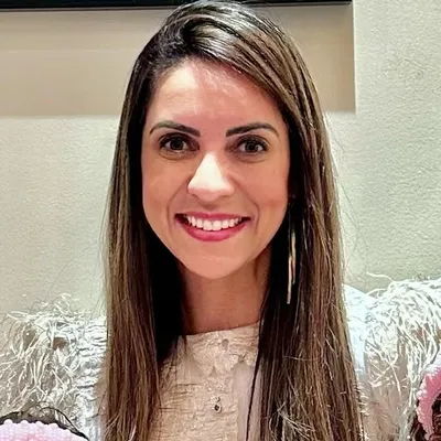 Karine Novais profile