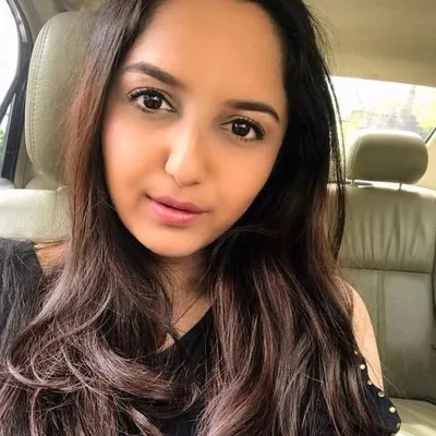 karishmajashani profile