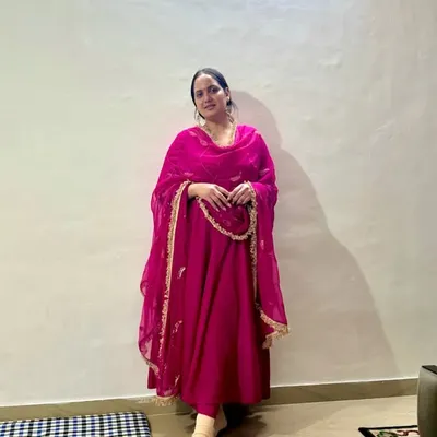 करिश्मा ठाकुर profile
