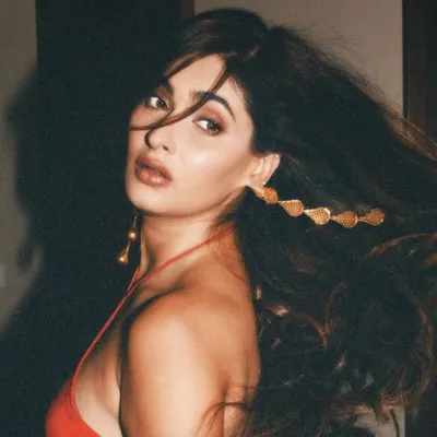 Karishma Lala Sharma ✨ profile