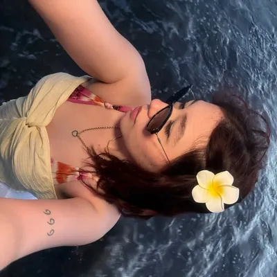 Karla Parra profile