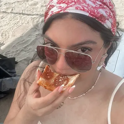 Karla Sofía 🤍 profile