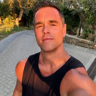 Karl Schmid profile