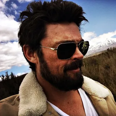 Karl Urban profile