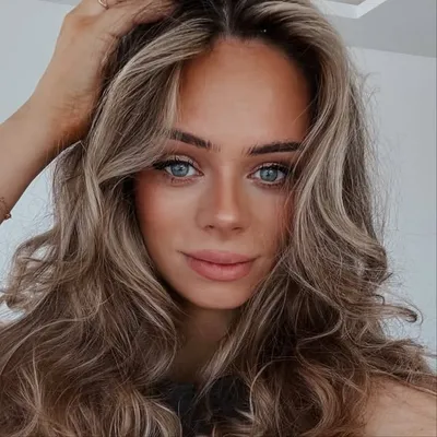 KAROLINA MARIA profile
