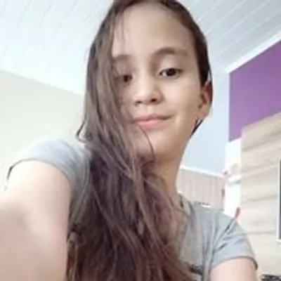 karollgomes profile