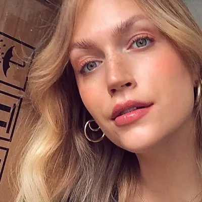 Karoline Sophie profile