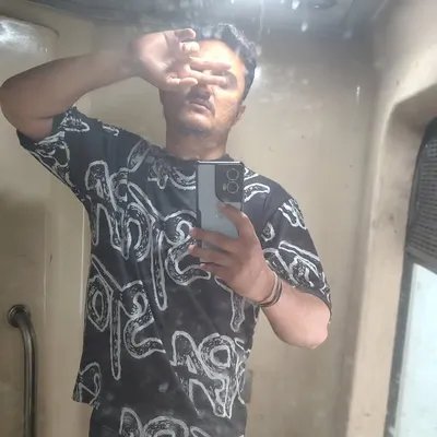 Aayan Møďěľ profile