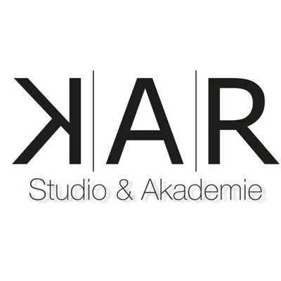 by Kristina Aileen Roßkamp // KAR Studio & Akademie profile