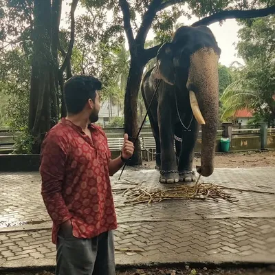 Karthik Ramadurai ๐ค KR profile
