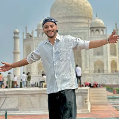Delhi Explorer 🇮🇳| HASAN RAZA | Salam Namastey Guys🫡 profile