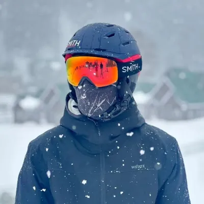 Furkan Mushtaq(skiing and snowboarding gulmarg) profile