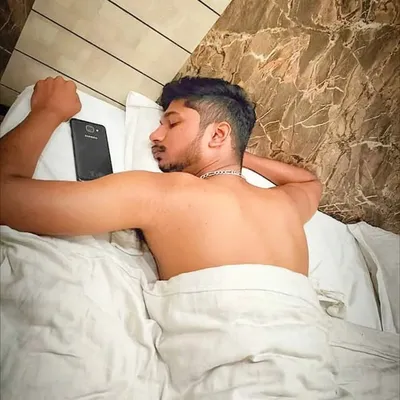 😋HAPPYNESS(BOY)😉 profile
