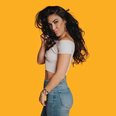 KASIA JUKOWSKA profile