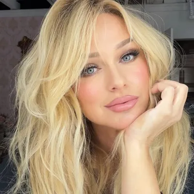 Katarina Van Derham profile