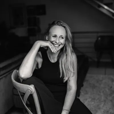 Kate Müller profile