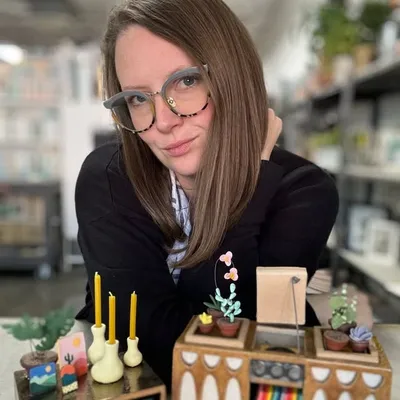 Kate Schroeder (Sch-rae-der) profile