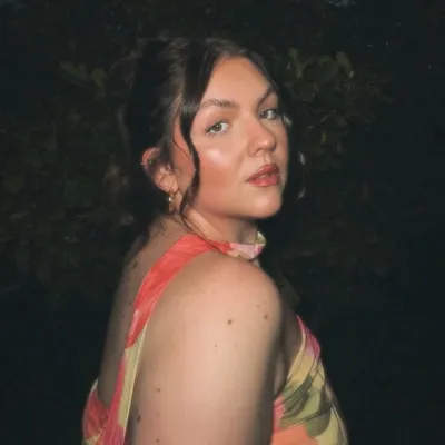 Kate✨ | Plus Size + Beauty profile