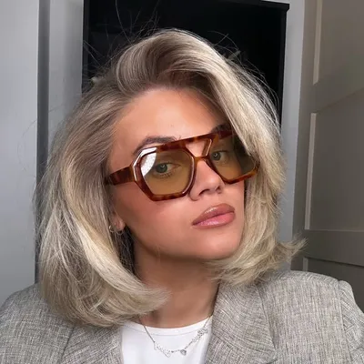 Katie Hayes profile