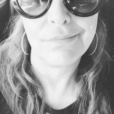 Kate Langbroek profile