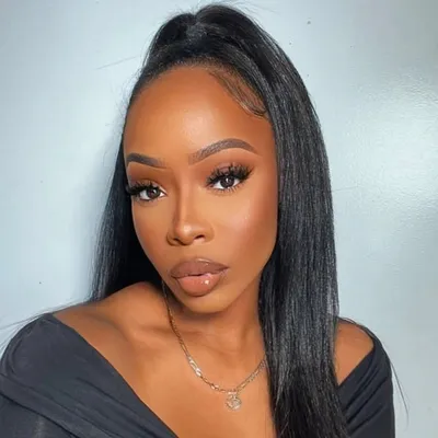 KATHY | FASHION STYLIST • STYLE INSPO profile