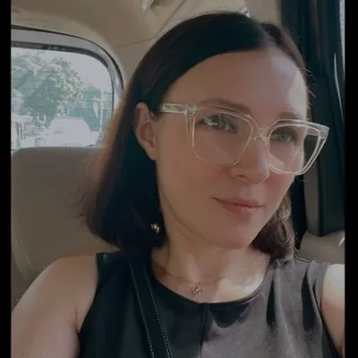 Katia Peshakova profile