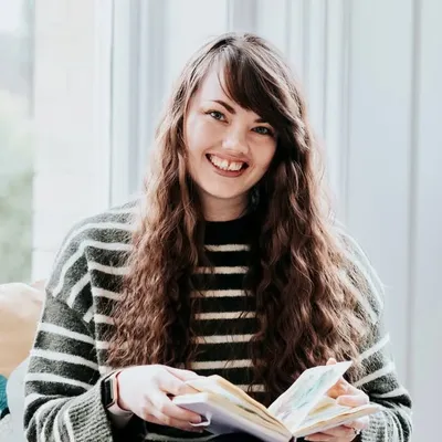 Katie | Sketchbook Artist profile
