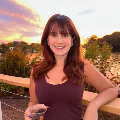 Katie McAleer profile