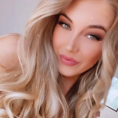 Katie-Jane Sharpe profile