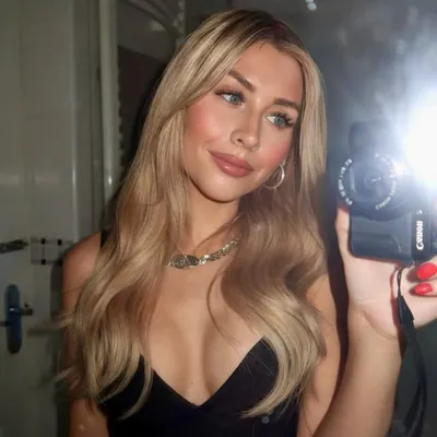 Katie Louise Arter ๐ profile