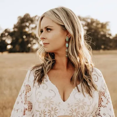 Katie Knapp profile