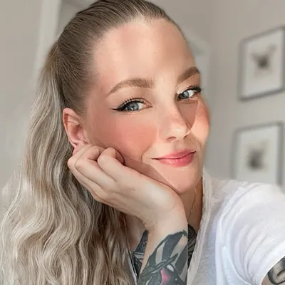 Katrin Berndt profile