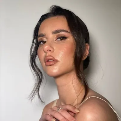 KATYA RABAEV~HAIR & MAKE UP profile