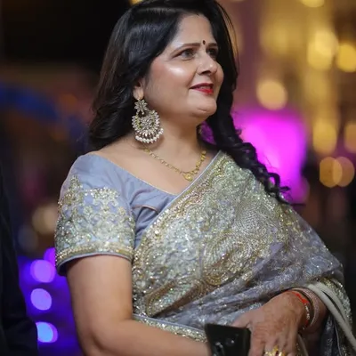 Kavita Singhal profile