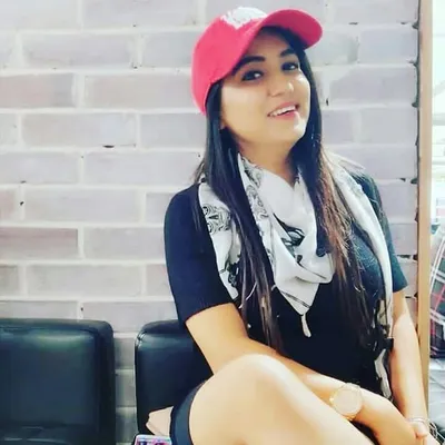 Kavya🍁 profile