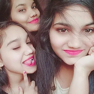 kavya๐๐ profile