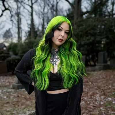 Kayla Boyer 🕸️ profile