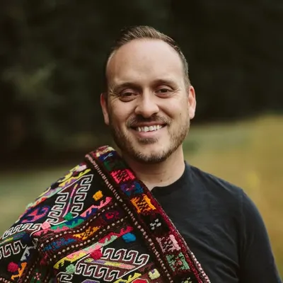 Josh Guzmán profile
