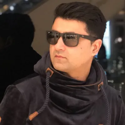 Kaz Khan Singer profile