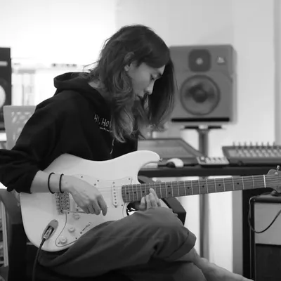 kazuki isogai 磯貝一樹 official profile