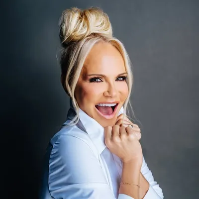 Kristin Chenoweth profile