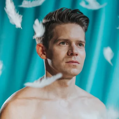 Andrew Keenan-Bolger profile