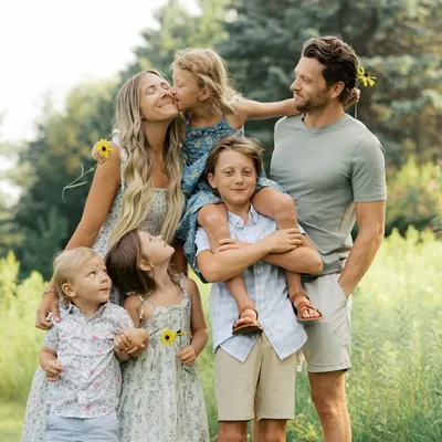 molly // home inspo & motherhood profile