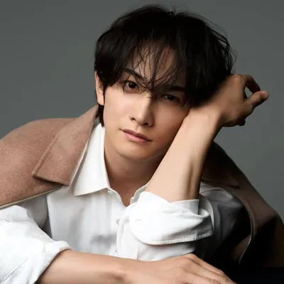 町田啓太 profile