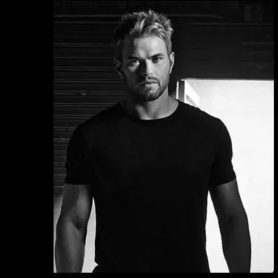 Kellan Lutz profile