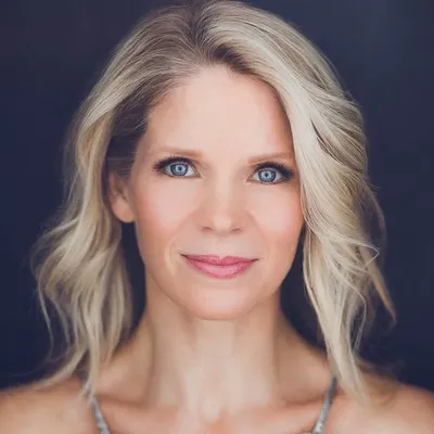 Kelli O'Hara profile