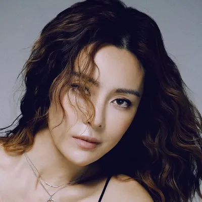 Kelly Cheung 張曦雯 profile