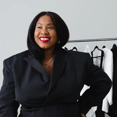 Kelly Augustine profile