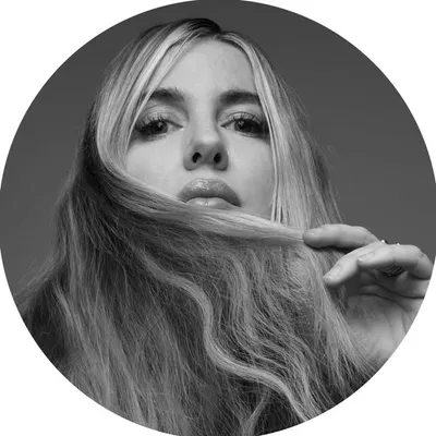 Kelly Behun profile
